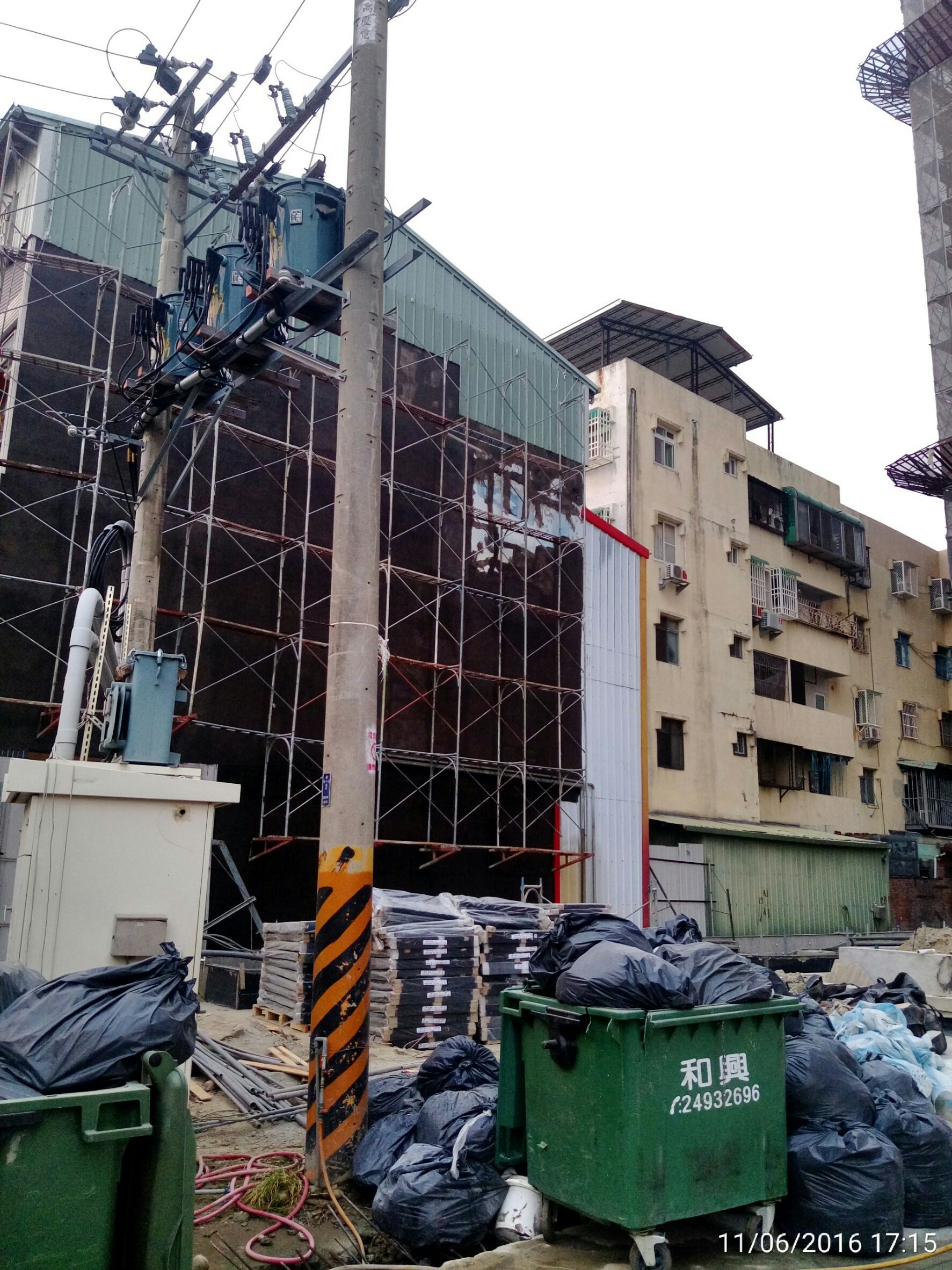 台中外牆防水，台中頂樓防水，台中浴室防水，沂錠旺中防水抓漏，台中屋頂防水，台中陽台防水，台中窗框防水，台中水池防水，台中市防水，台中市抓漏，台中市壁癌處理0977140159 - 20161109190739-691005900.jpg(圖)