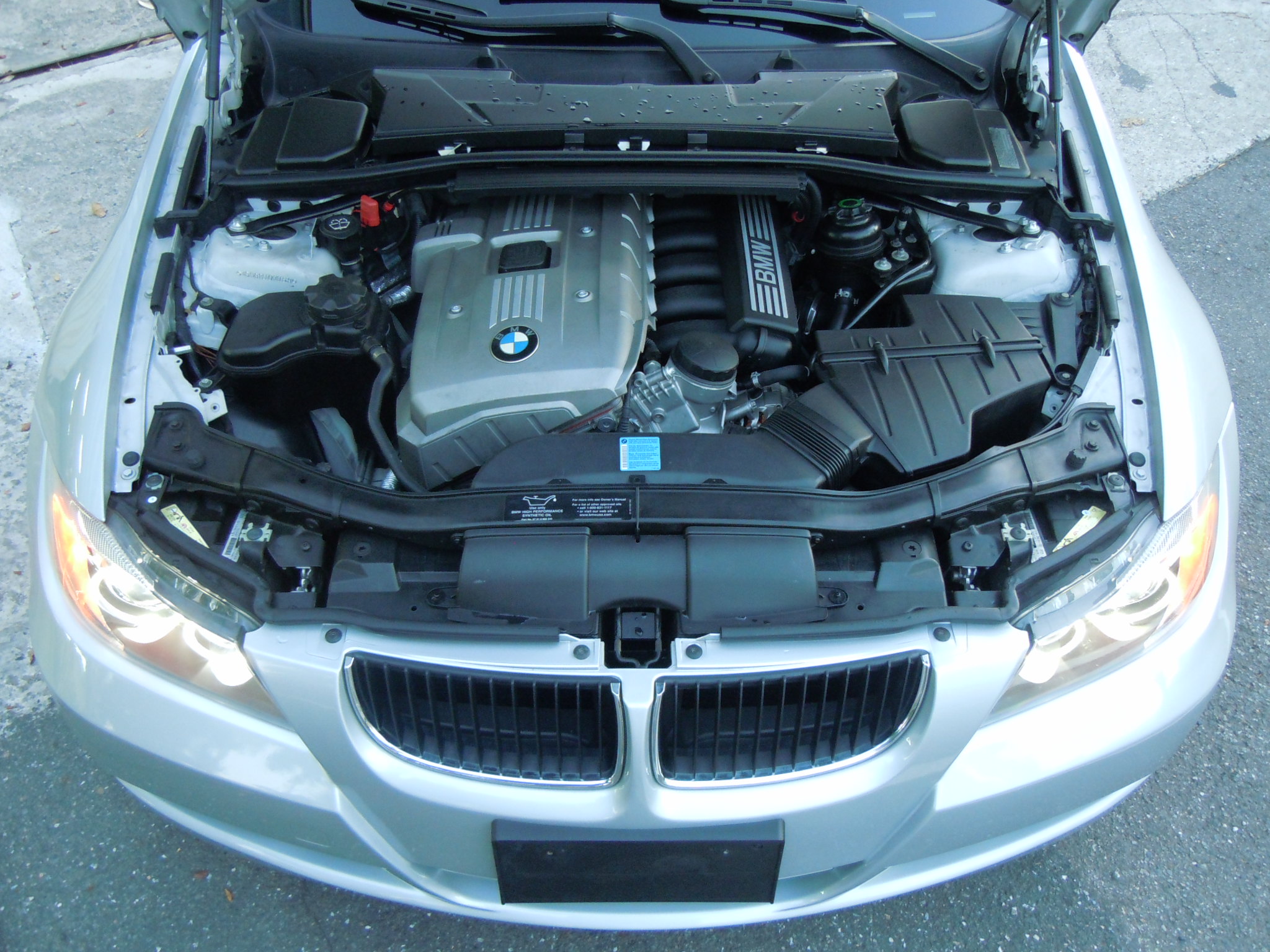 [買車王] 2006 BMW 325i 選配原廠大螢幕 iDrive 自動轉向遠近HID頭燈全車歐洲車容易壞的零件已全更新提供其他車商不敢做的優質保固 - 20160916165955-17439918.JPG(圖)