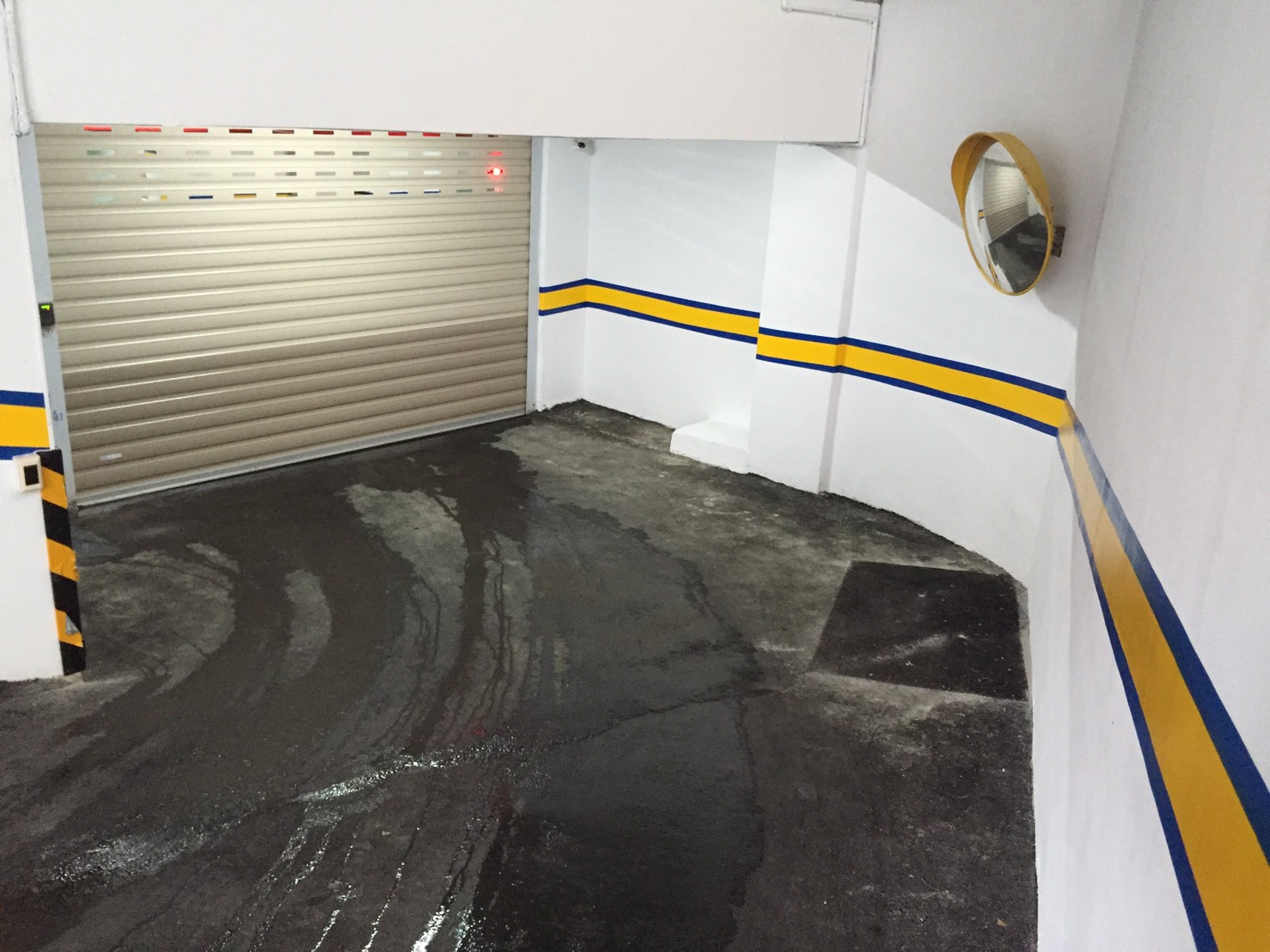 (**已出租) 近永安市場捷運站及樂華夜市，室內平面大車位出租(全新車位) - 20161014142102-428270743.jpg(圖)