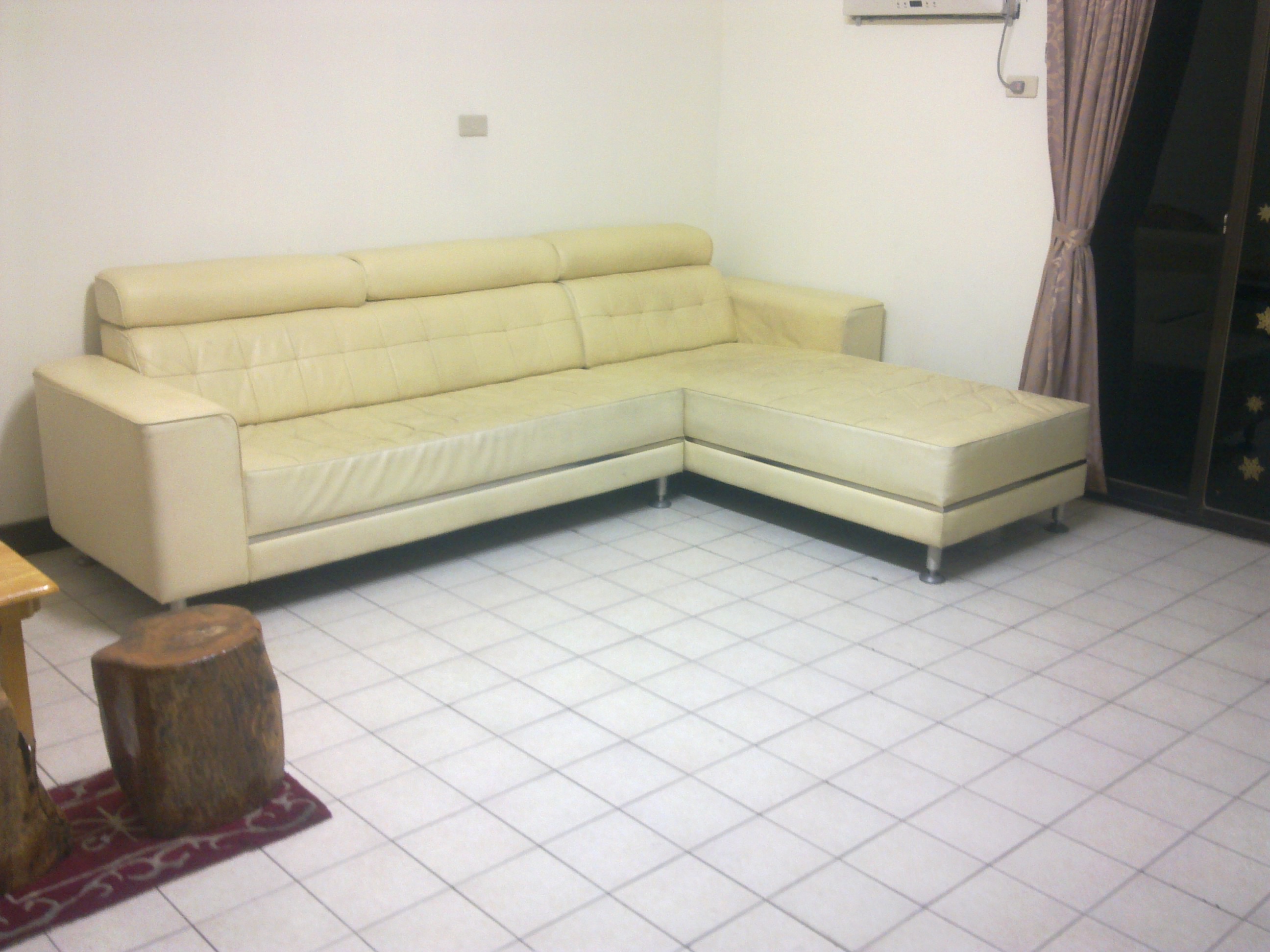 ☆☆☆高雄市電梯大樓華廈出租(近中央公園雙捷運站.大立百貨公司) - 20170412225627-11939416.jpg(圖)