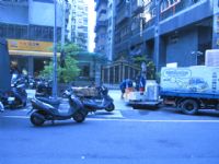 大台北地區三重搬家公司商家首選 台北搬家公司全省8折~頂級搬家公司~合法立案之優良搬家公司 商家資訊要如何才能避免被搬家流氓敲竹槓? _圖片(3)