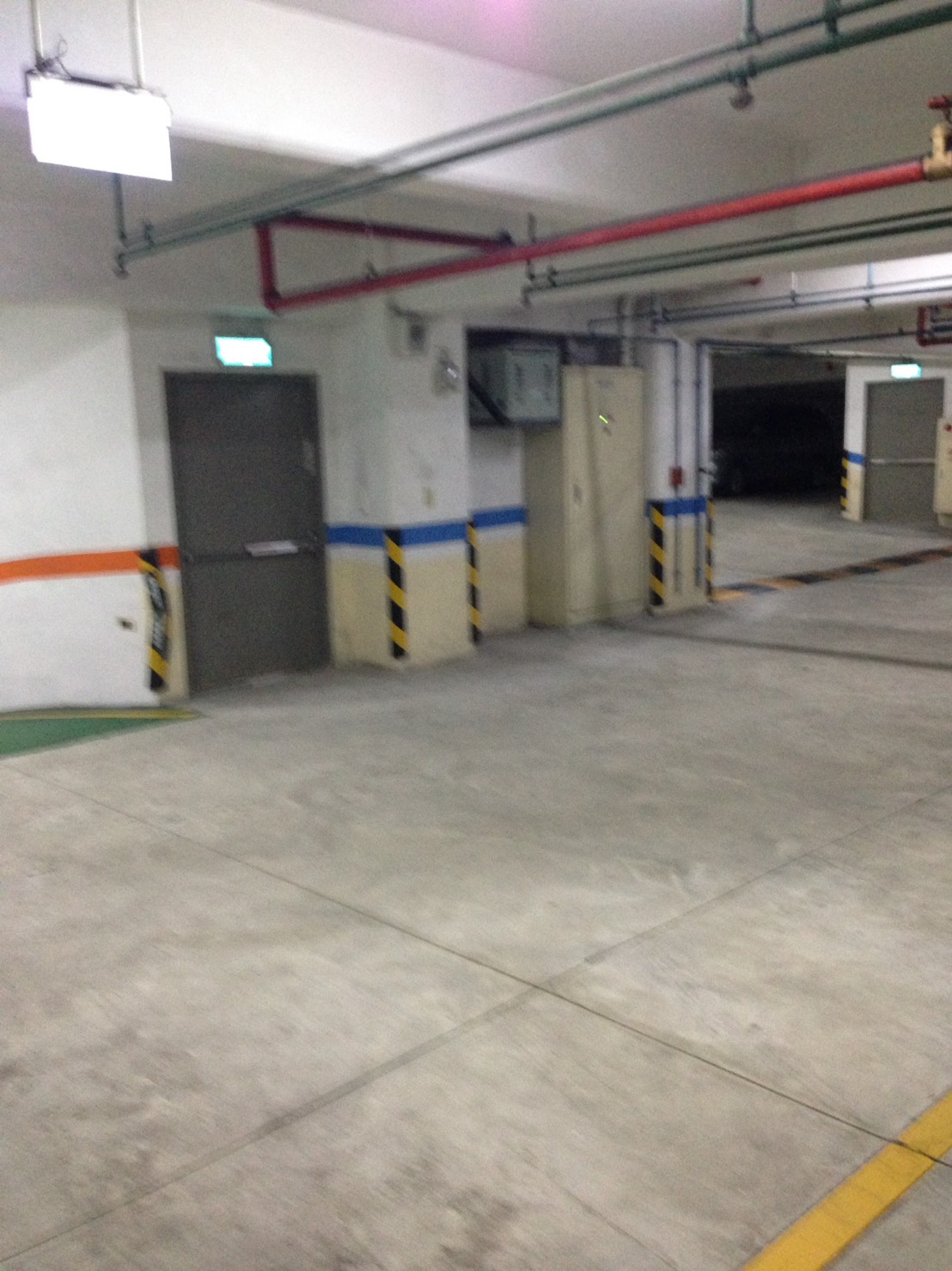 民權西捷運站附近.室內式坡道平面車位出租 - 20170605135149-642076564.jpg(圖)