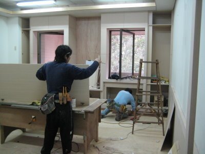 （台北）木工師傅裝潢維修,0935351766自工便宜 天花板 系統櫃 衣櫃 鞋櫃 輕隔間 拉門 電視櫃 書櫃 酒櫃 - 20170626135922-456896627.jpg(圖)