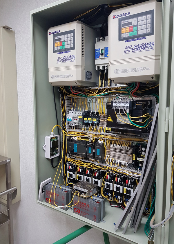 風管插入式一氧化碳傳送器-熱電偶K type溫度控制器--貼覆式表面免鑽孔温度計-高亮度溫溼度大字幕顯示器-5迴路熱電偶循環溫度控制器-溫濕度管道式CO2傳送器-貼片黏式型表面溫度計 - 20250621184542-502849758.jpg(圖)