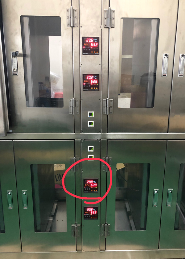 灰塵PM2.5監測控制器-表面式銅貼片溫度計-CO+CO2+溫溼度氣體偵測器-大圓頭防爆型PT100感溫棒-類比掛壁型PM2.5傳感器--空氣品質一氧化碳顯示器-兩個獨立溫度壓力PID顯示控制器 - 20250621203552-509478945.jpg(圖)