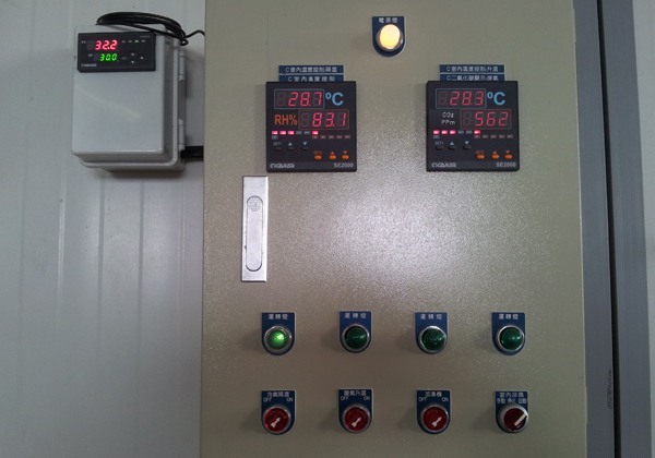 插入型二氧溫溼度管道傳感器-8迴路熱電偶循環顯示控制器-表面黏貼型銅片温度計-垂直壁掛型PM2.5沙塵顯示傳訊器-溫度-K TYPE通道8組溫度顯示器-新店三相電流錶 - 20250621203842-509606929.jpg(圖)