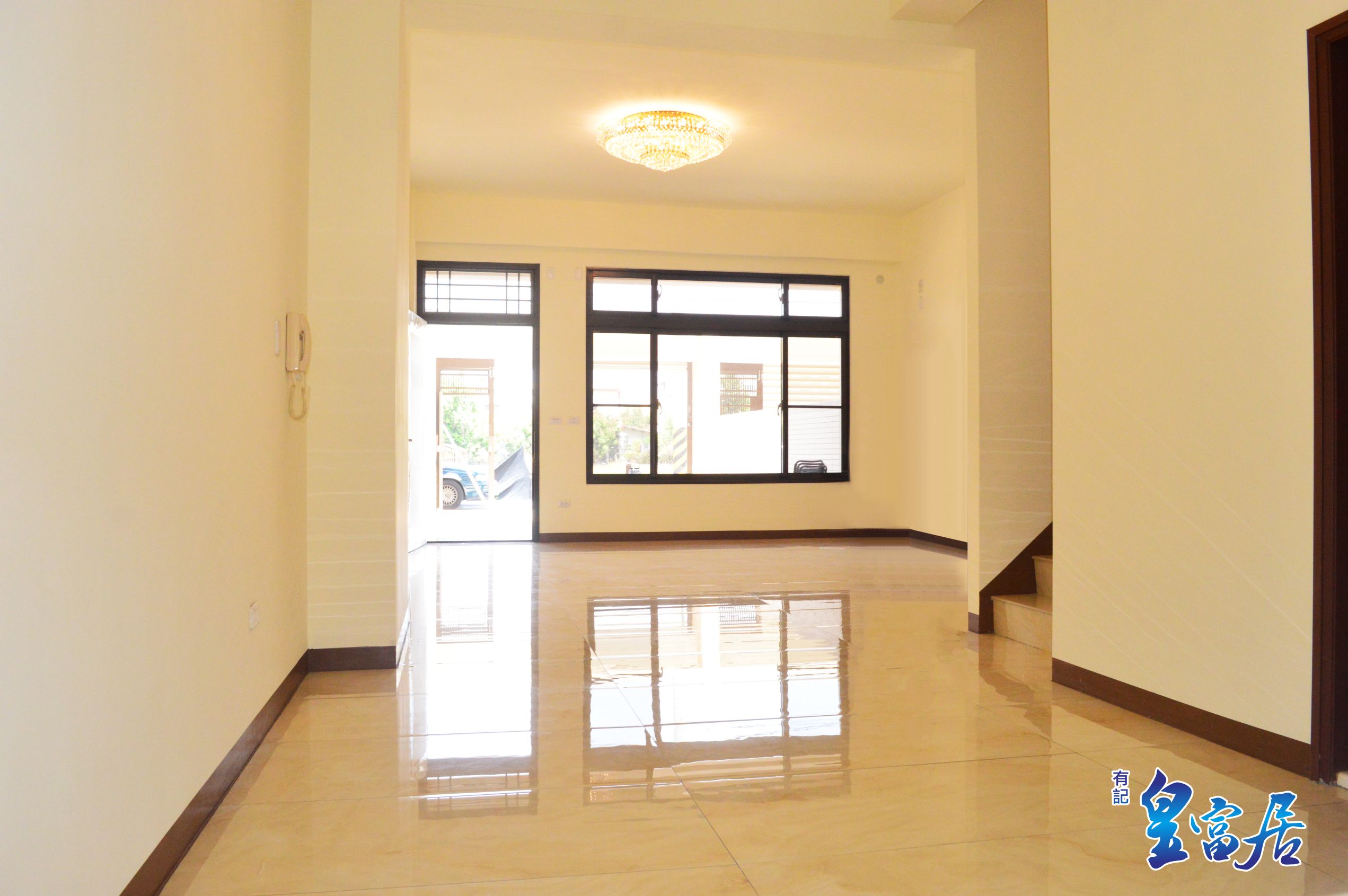 皇富居 屏東全新完工新屋透天~大坪數~大空間~大車庫 - 20180626151411-998359385.jpg(圖)