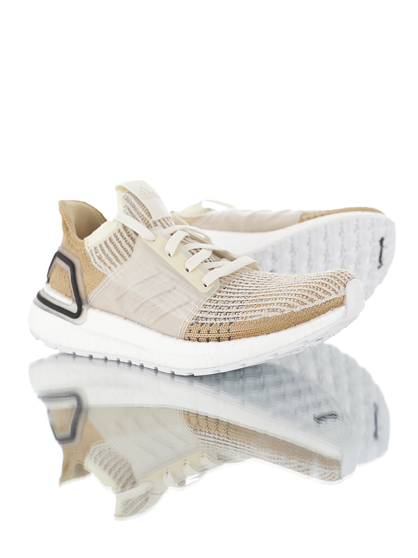 adidas ultra boost 19 white green 新款針織襪套爆米花情侶款慢跑鞋 - 20190722160622-782922592.jpg(圖)