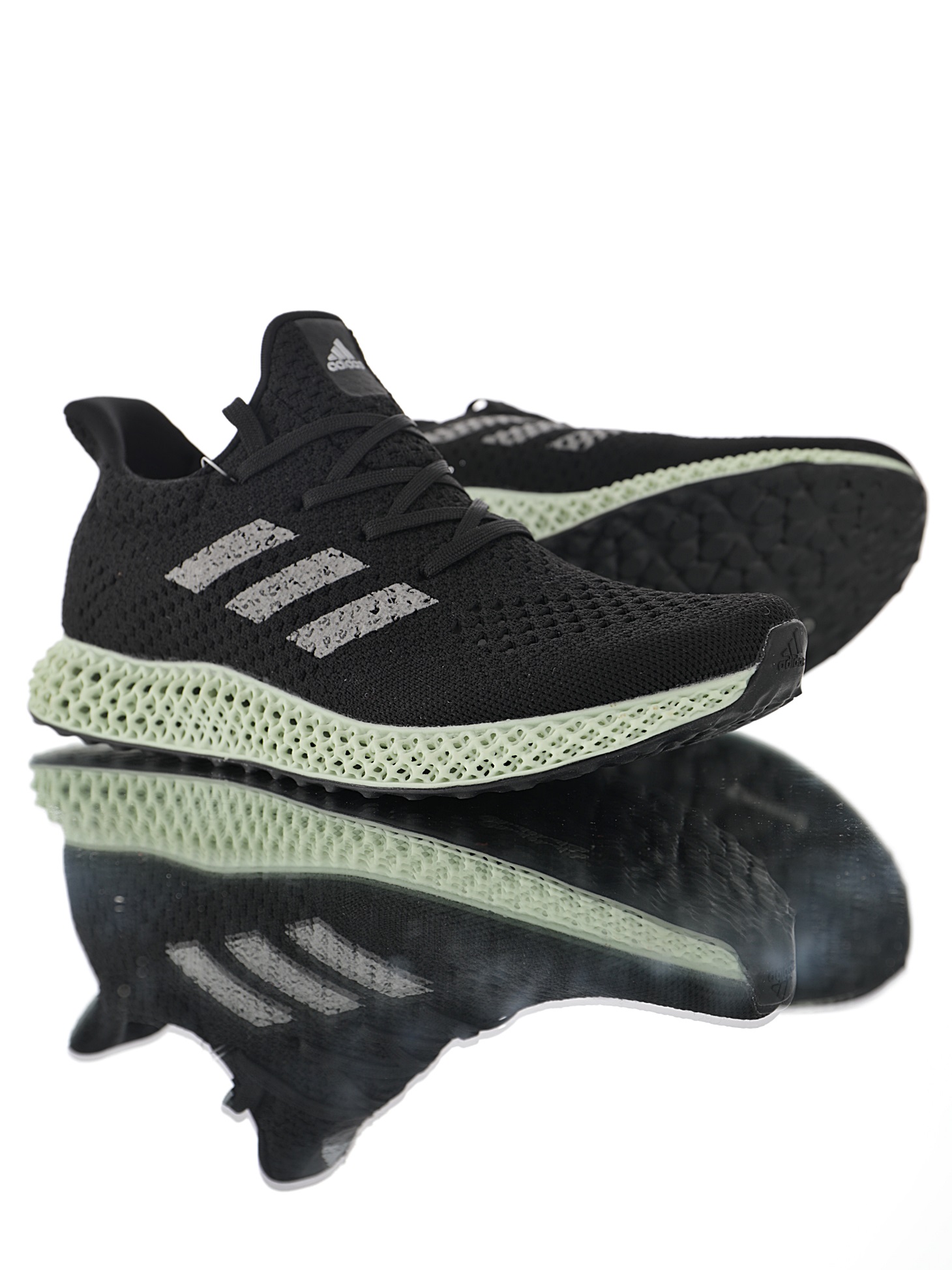 adidas futurecraft 4d 呼吸針織面男款高科技慢跑鞋 - 20190722160942-783050000.jpg(圖)