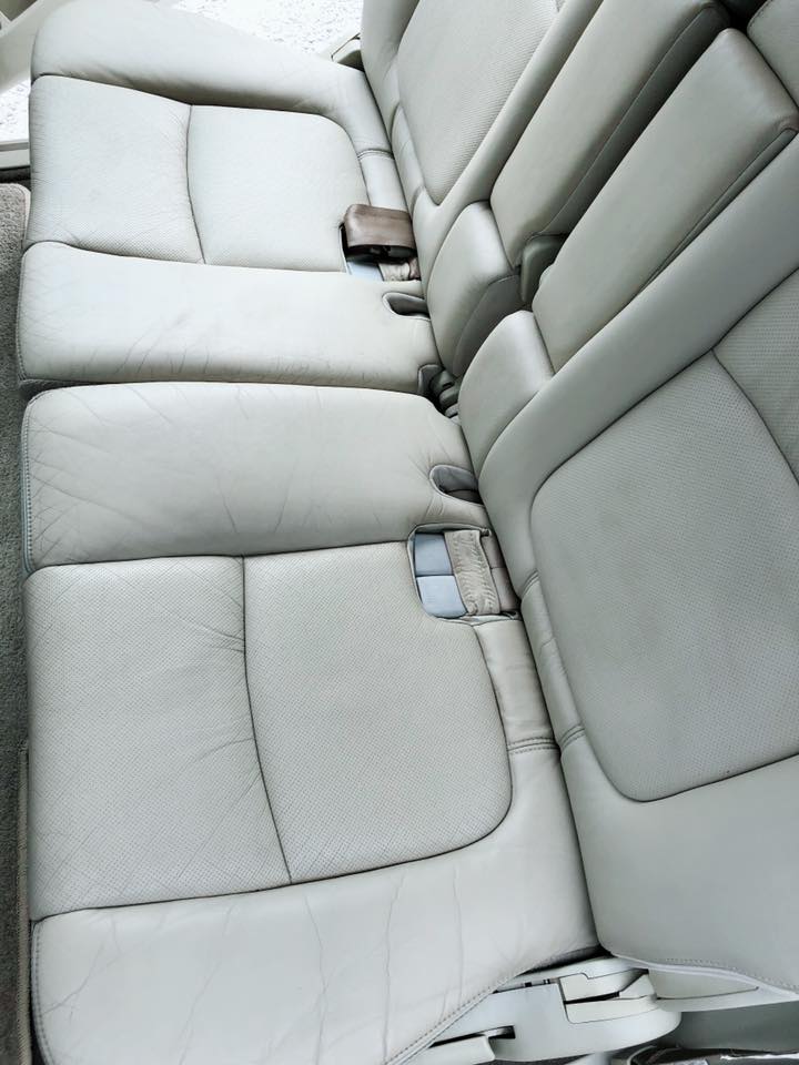 2006年 2.4 白色七人座 SAVRIN 實跑9萬公里 換檔撥片ABS 天窗 雙安 恒溫 方向盤音響控制鍵 核木飾板 - 20181212113425-585891474.jpg(圖)
