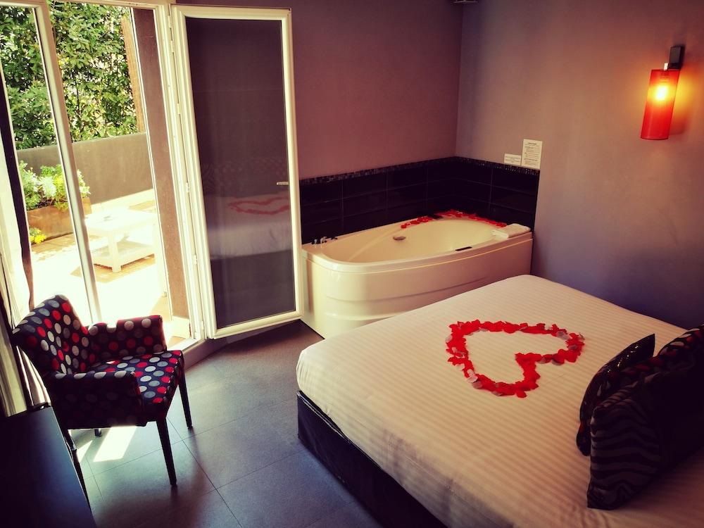 研究表明帅哥按摩男技师SPA上门服务13808800937对于女性阴部私密护理的效果相当明显！ - 20210422120813-64714441.jpg(圖)