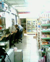 桃園市頂讓便利超商+網咖(18萬含店面所有配備跟電器)  - 20070828200231_585501265.jpg(圖)