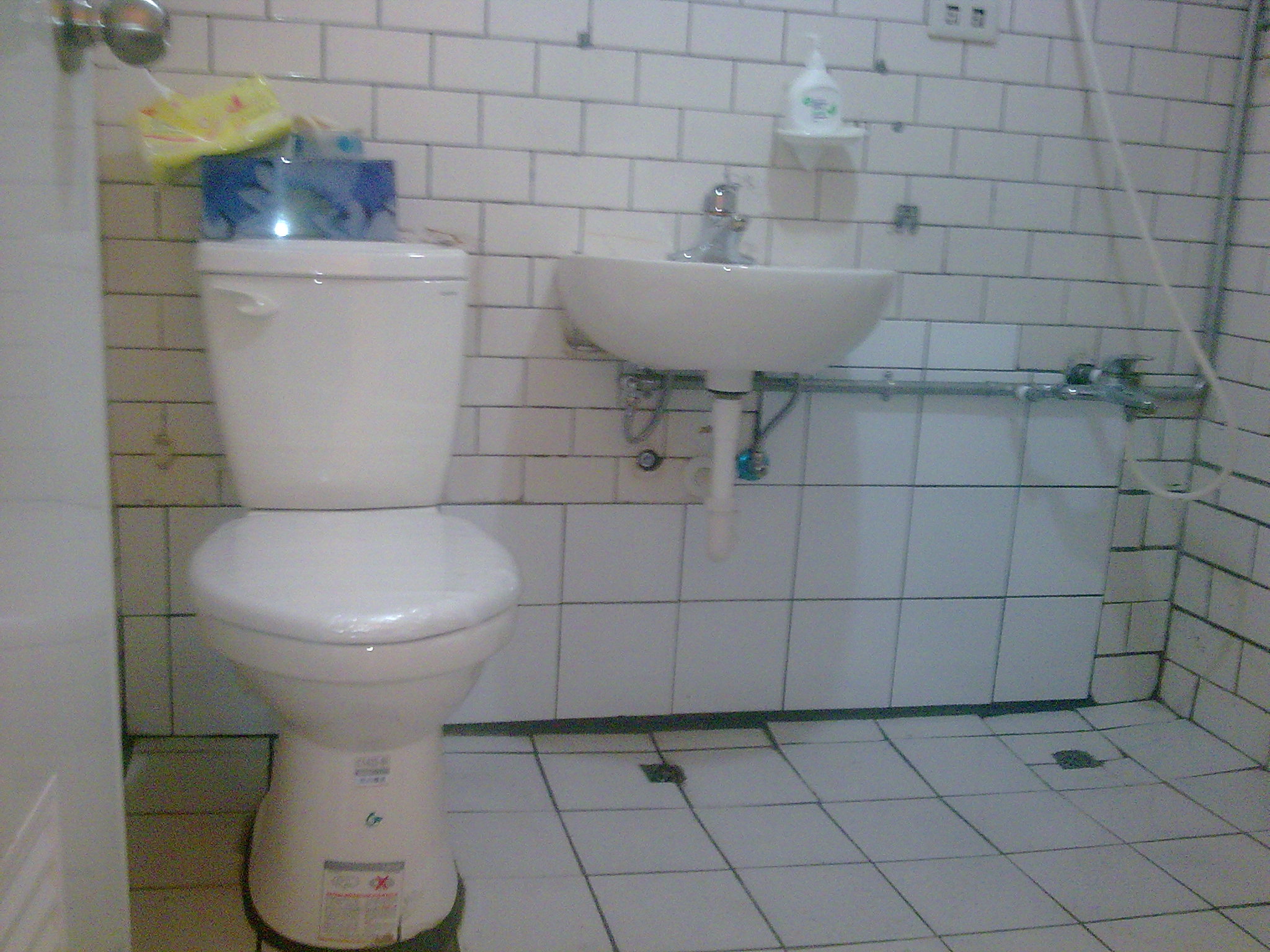 *****品翔企業(新竹縣市)水電維修服務***** - 20080322003015-288825013.jpg(圖)