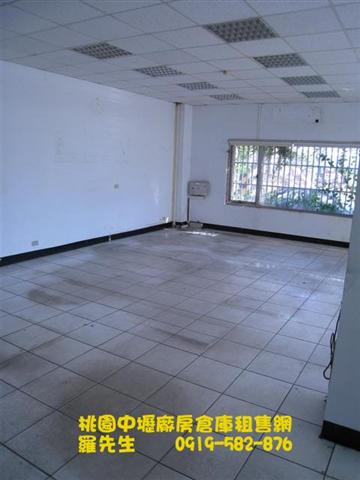 蘆竹南工路工業廠房(RC+鋼構)1100坪，備有辨公室、天車、貨梯，電力：650碼，租金＄25萬  - 20090909105328_465025843.JPG(圖)