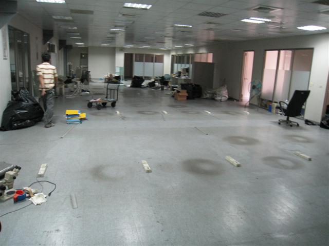 幼獅工業區工業廠房出租：土地1000坪、建550坪，歡迎來電洽詢！  - 20090909110006_465423218.JPG(圖)