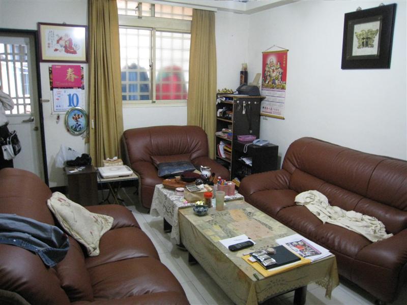 中壢透天別墅出售-南亞透天出售 土地：29坪 、建：58坪(1-2F) 委託價＄398萬  - 20091114163701_188598359.JPG(圖)