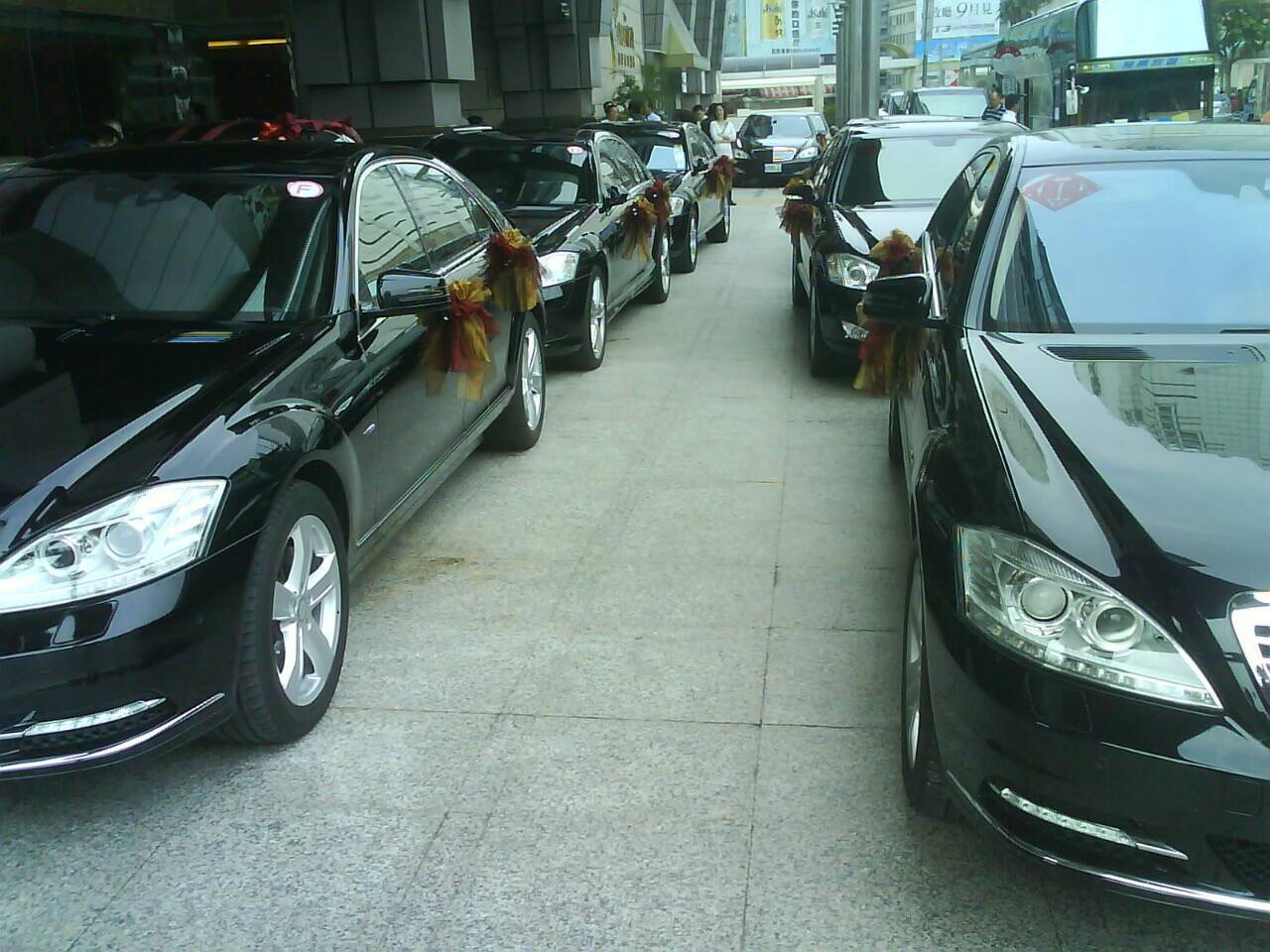 新竹禮車*新竹結婚禮車*新竹租車*租車*賓士S350*結婚禮車*禮車*機場接送*9人座*包車*新竹觀光旅遊   - 20080616152053-578986401.jpg(圖)