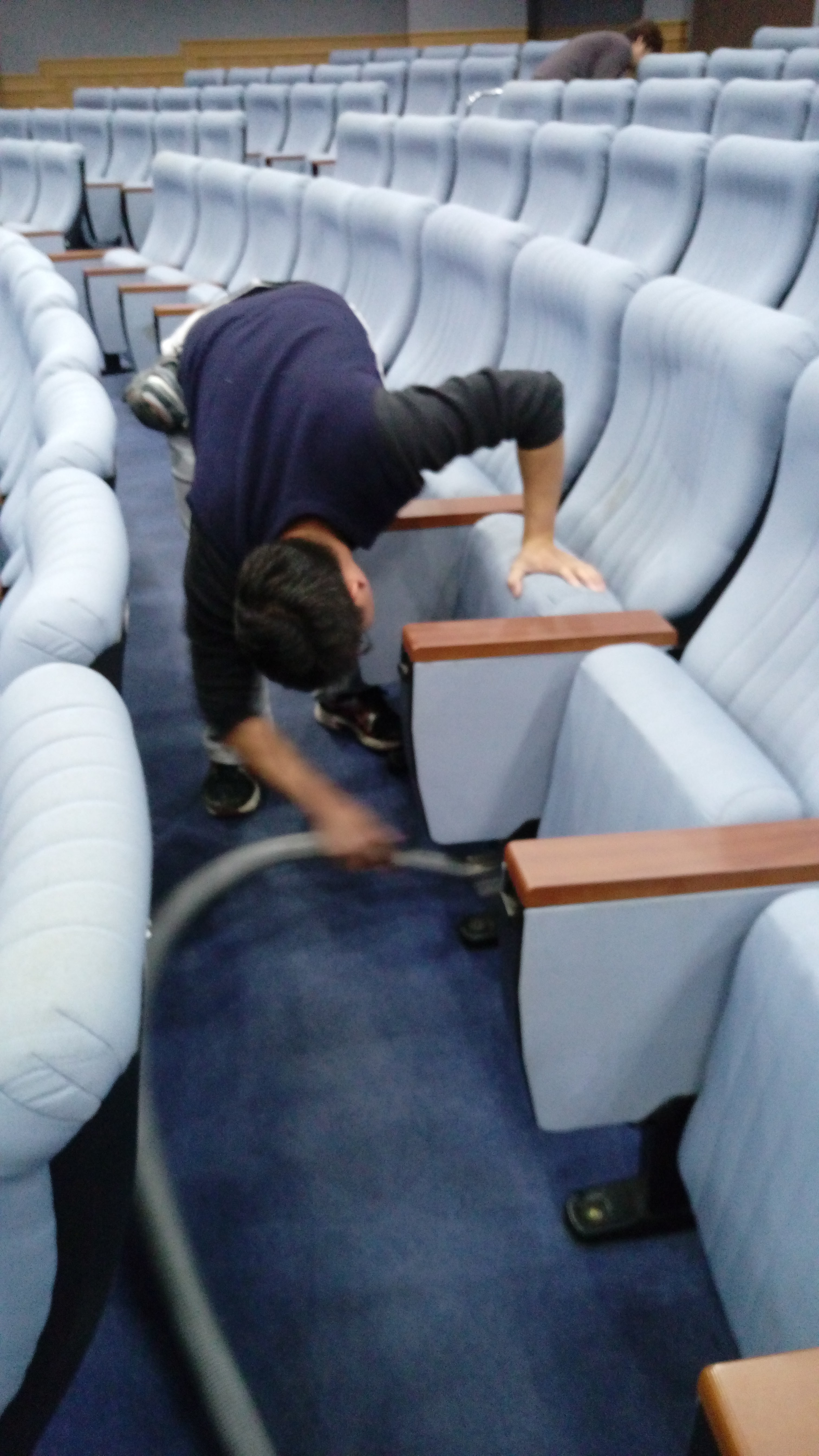 台中昱群清潔.專業整理清潔.磨石子地板拋光研磨.各式地毯專業清潔免費估價.請洽0986-460298許先生 - 20120329232410-614726061.jpg(圖)