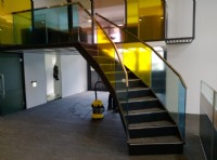 夾層,樓承鋼板,鐵製樓梯,電動鐵捲門馬達遙控器,水塔架,室內裝置鐵件,居家雨遮_圖片(4)