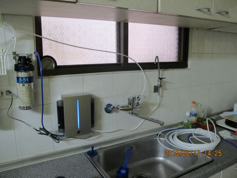 個人簡易工程-第57篇-飲用水 過濾器 安裝需求 暨 居家 窗簾架 及 窗簾 安裝需求-製作紀錄 - 20150824231719-429467621.JPG(圖)