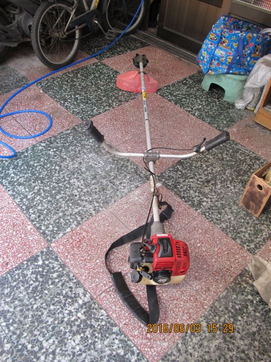 建生工坊 - 高雄 工具出租 - 小林 KOBAYASHI 二行程引擎 硬管割草機 肩掛式 斜掛式 軟管/刀片 二用 割草機 除草機 26 C.C. - 20160603232947-967860513.JPG(圖)