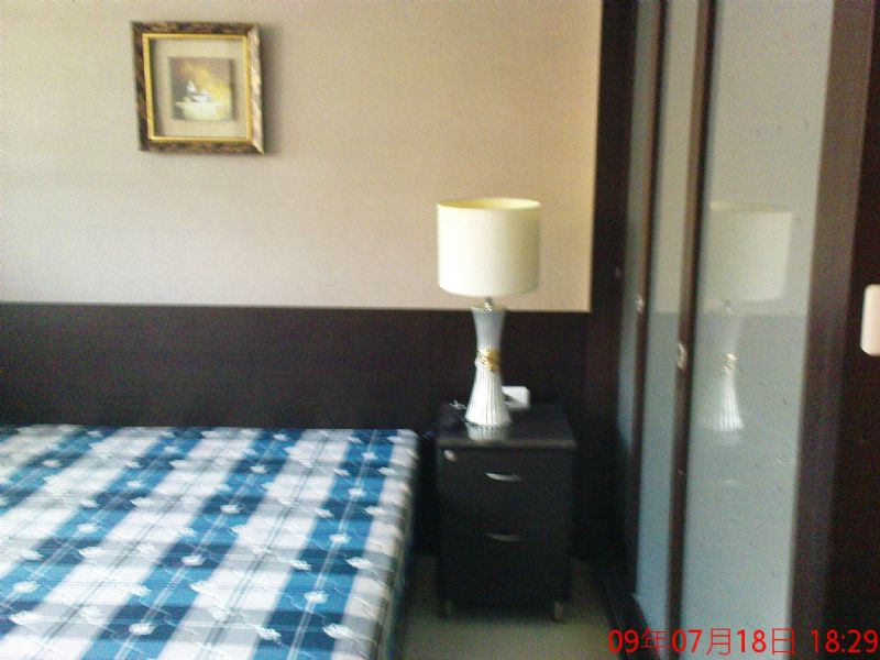 新成屋租透天百萬裝潢家電全、 鶴聲國小旁 - 20090722180509_191073546.jpg(圖)