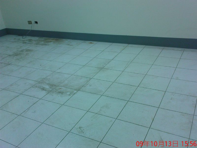 店面2大辦公室2廚房5個房間 - 20091014053535_471226281.jpg(圖)