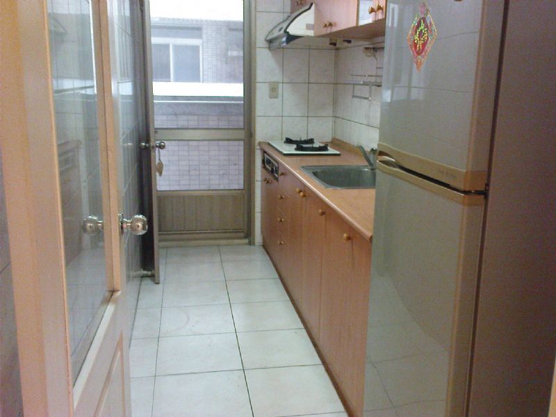 大4房9樓機場北路家電齊全 - 20091102201256_164381765.JPG(圖)