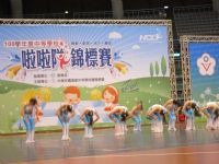 台北縣市,地方活動,活動器材出租舞台燈光音響金字塔帳宮廷帳帝王帳造型truss會議桌靠背椅塑膠椅接龍帳展覽工程紅地毯紅絨圍籬發電機玻璃圓桌休閒桌組大圖輸出舞台燈光音響帳棚桌椅展覽工程_圖片(3)