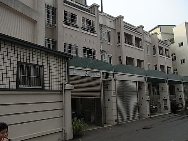 台中透天別墅出售  - 20100908173341_939492498.JPG(圖)