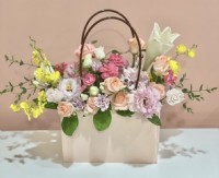 ｜夏日花舞｜手提紙袋花藝課↘超值優惠價$999_圖片(1)