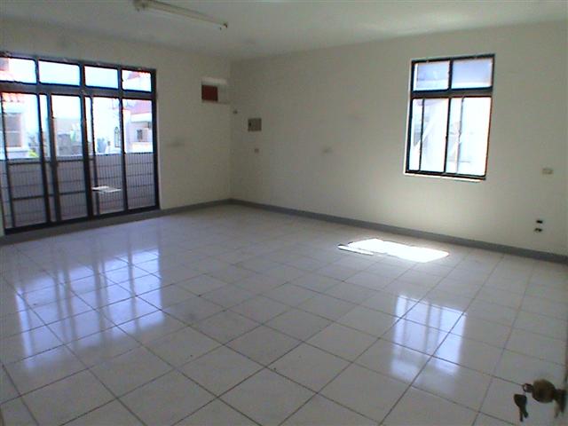 d公道五高級別墅適公司宿舍 - 20091002172255_475617953.JPG(圖)