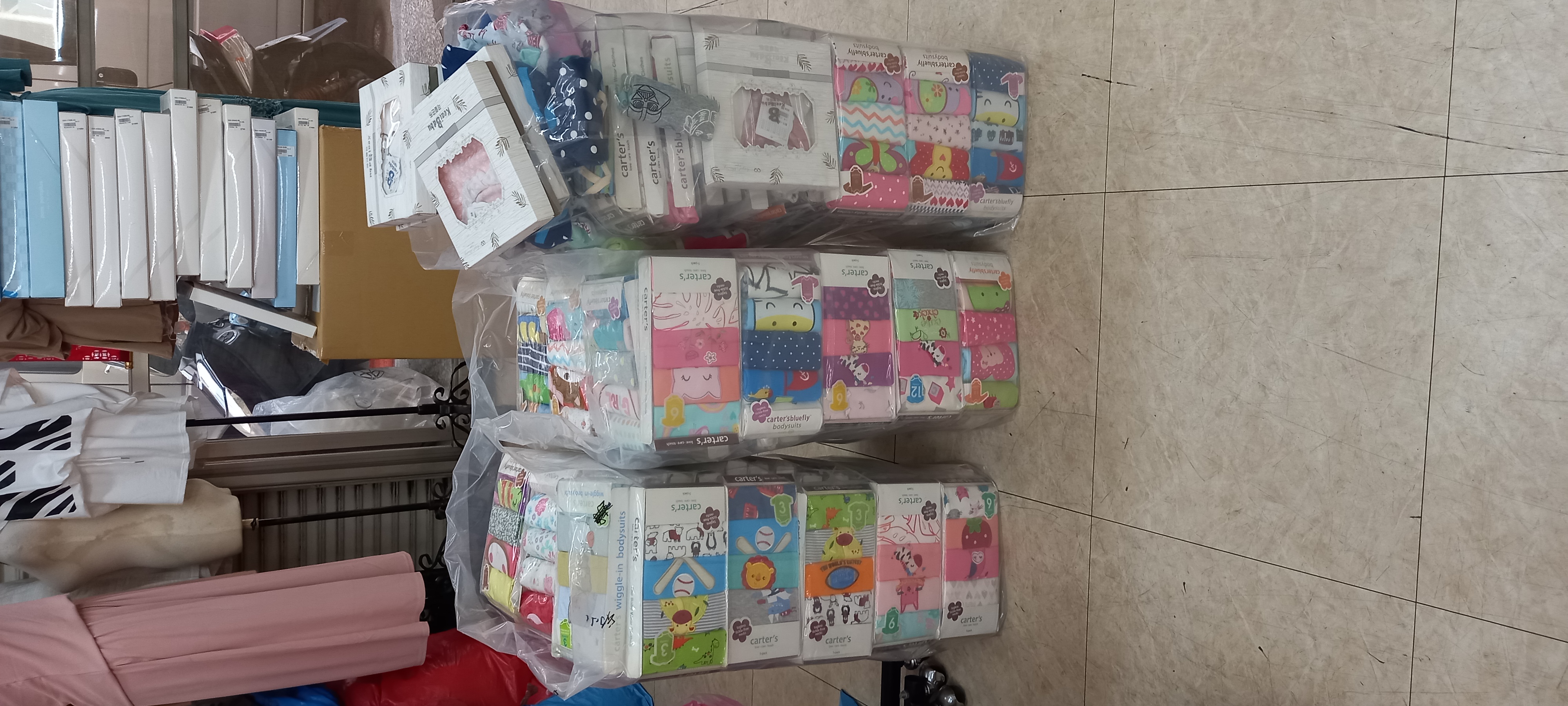 讓一批全新嬰幼兒春夏款共755件全走1件30元 - 20240401002826-902898595.jpg(圖)