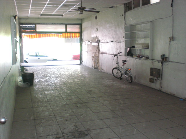 <搶手屋>永康市中正南路家樂福量販店隔壁 - 20090407112526_75814375.jpg(圖)