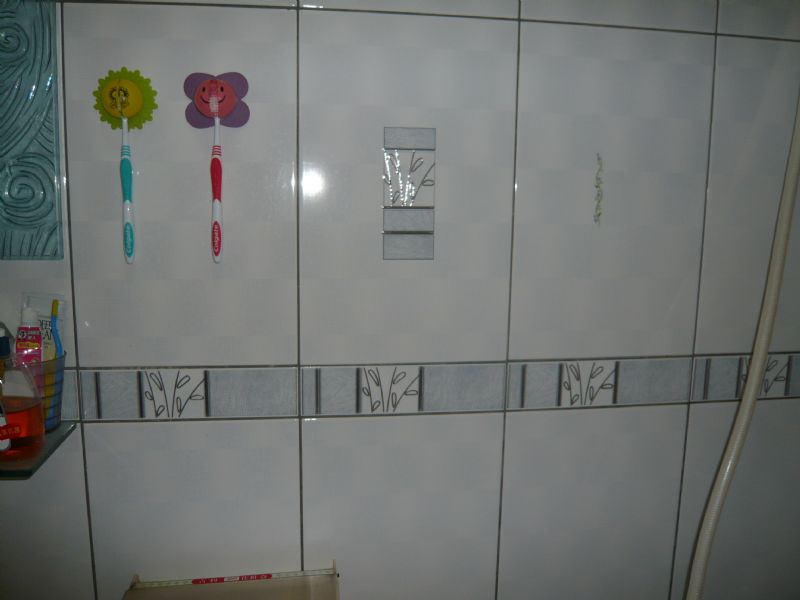 舊公寓住家翻新- 房屋修繕.-壁癌處理-浴缸拆除(限北部) - 20090912005428_688741734.JPG(圖)