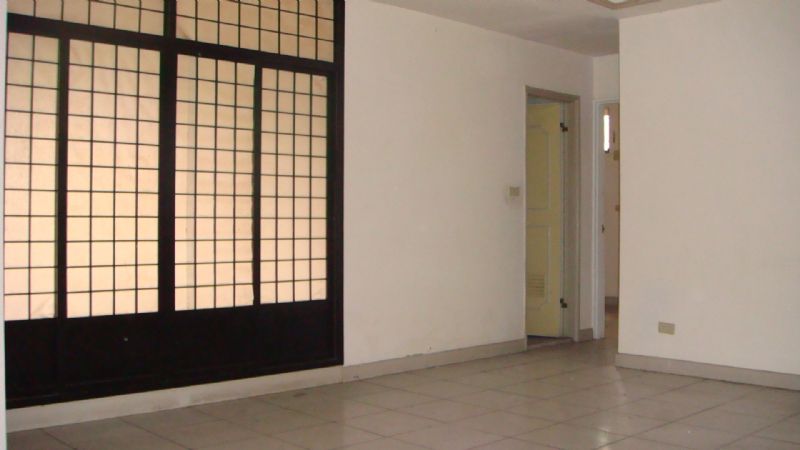 泰山明志路一段巷內電梯大樓近十八甲重劃區生活機能佳適合家庭 - 20100315235951_670783546.JPG(圖)