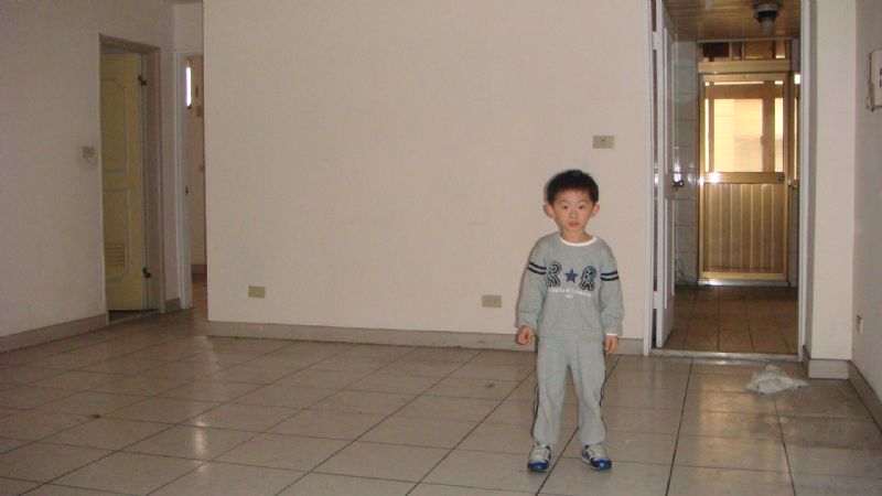 泰山明志路一段巷內電梯大樓近十八甲重劃區生活機能佳適合家庭 - 20100315235951_670817968.JPG(圖)