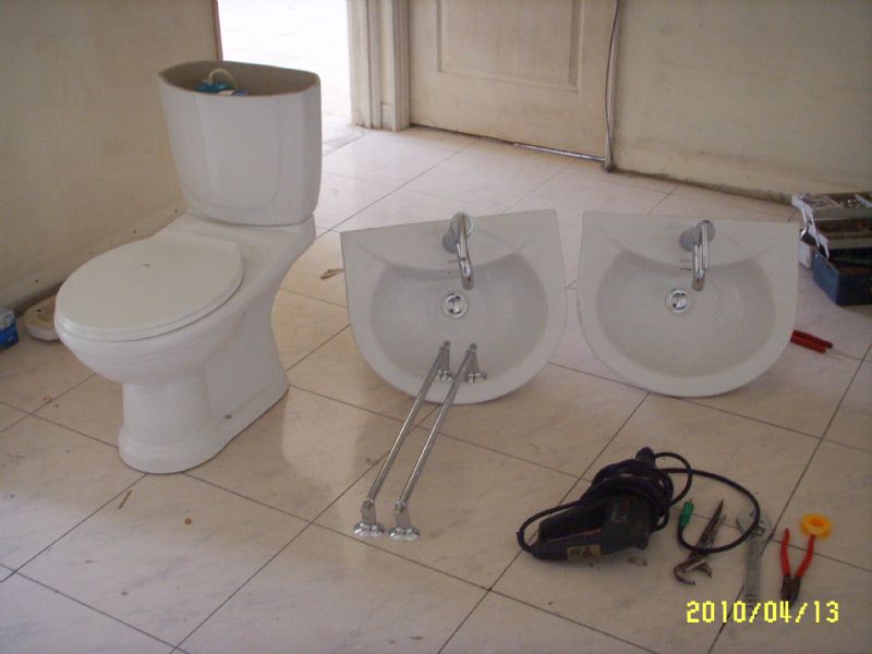 0932457690林先生〝不論大小事件水電水泥工【24H大高雄假日無休息 配合客戶需求 】全新林內熱水器4500元 - 20120422111529_66605343.JPG(圖)