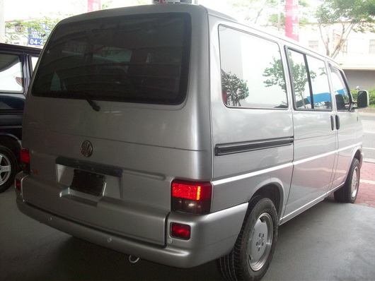 時尚汽車 01年 Volkswagen T4 VR6 2.8 自排 7人座 36萬5 可議價 0985070876 廖先生  - 20090519112033_704187156.jpg(圖)