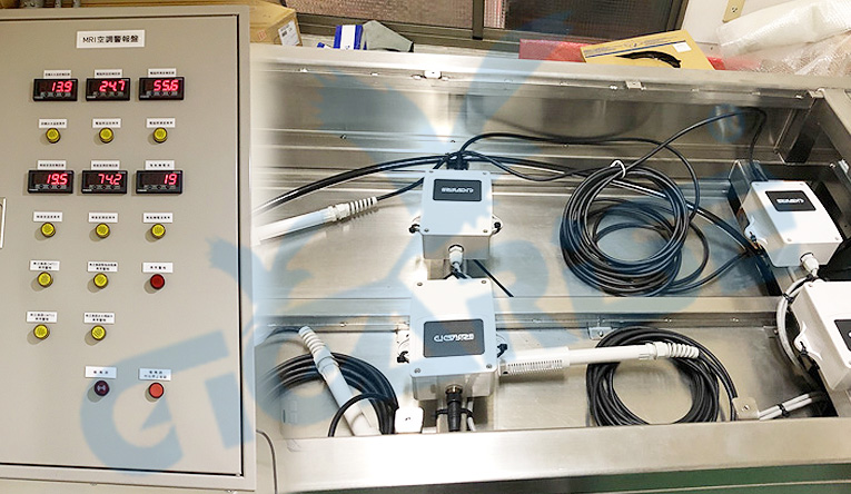 SD3000-8輸入PT100,熱電偶温度控制器,8輸入温度控制器,8迴路表面溫度計,熱電偶表面式溫度計,貼附式表面溫度計,貼覆式表面溫度計,表面式溫度計,測式黏型表面溫度計,隔測型黏式溫度計,熱電偶 - 20171022120511-632284275.jpg(圖)