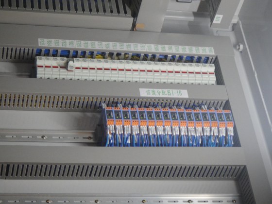 熱電偶轉換器節能系統監控SD200兩線式信號隔離傳送器,液位轉換器,流量轉換器,感溫棒轉換器,兩線式信號隔離傳送器,直流轉換器,一氧化碳轉換器,二氧化碳轉換器,雙組輸出隔離轉換器 - 20090531160008_999912515.jpg(圖)