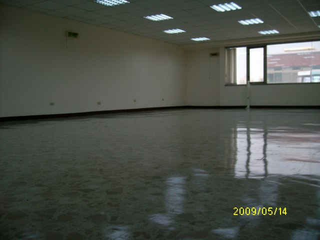民生辦公室出租~數間~ - 20090928161415_126485421.JPG(圖)